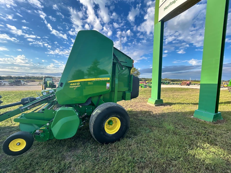 John Deere 460M Precutter