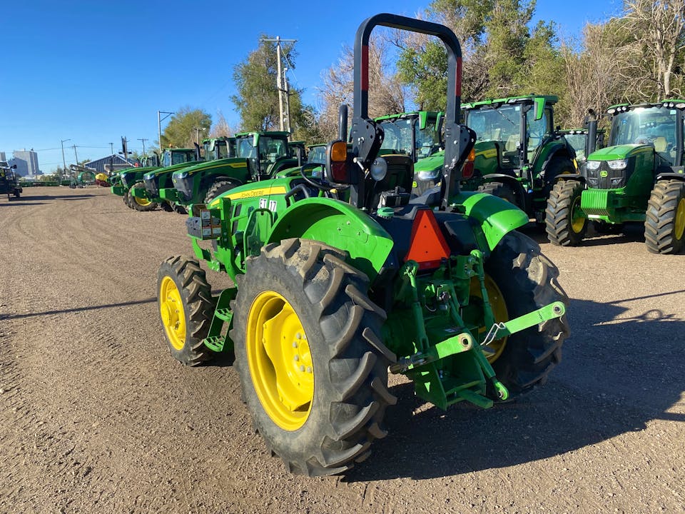 John Deere 5045E
