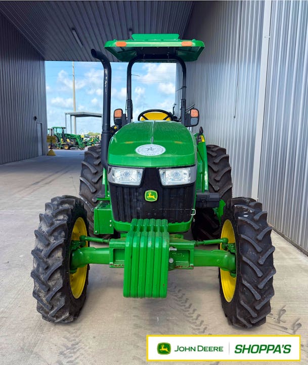 John Deere 5075E