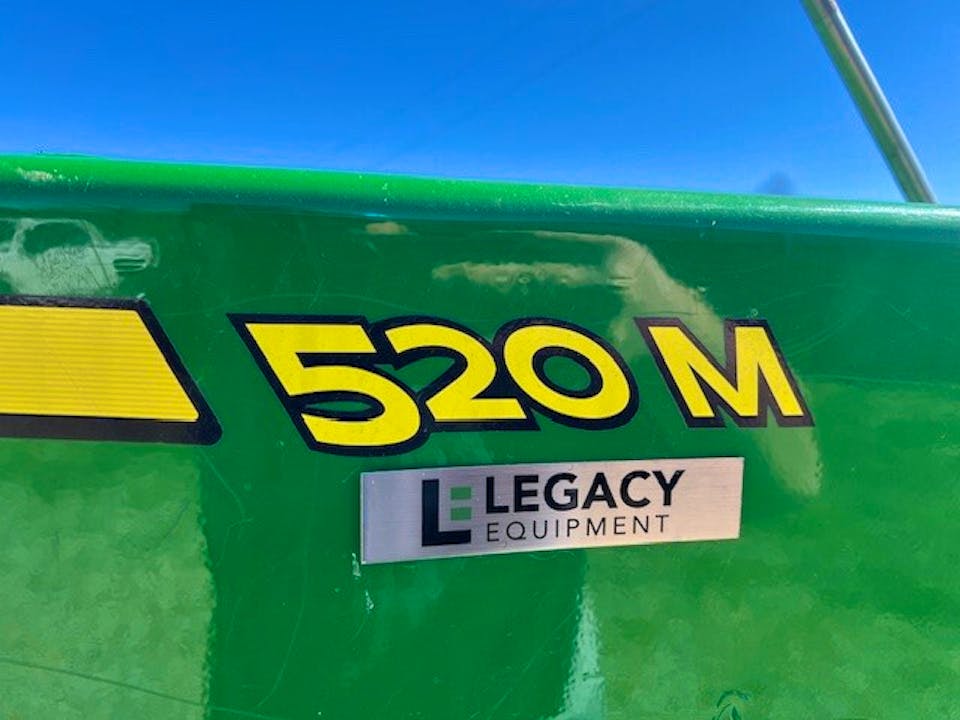 John Deere 5075E