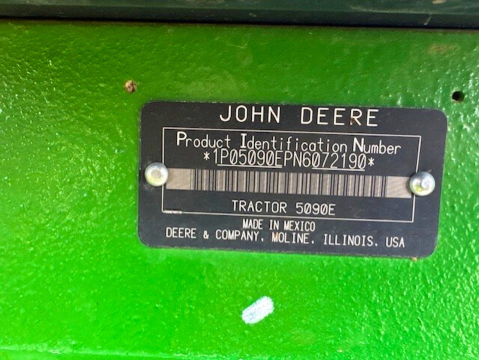 John Deere 5090E