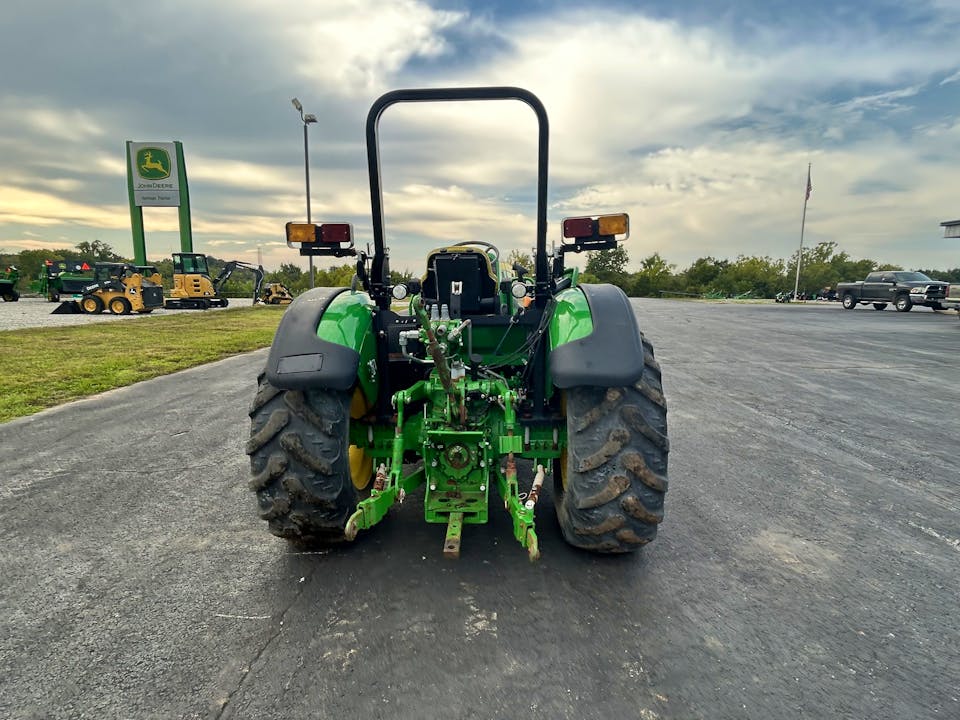 John Deere 5090EL