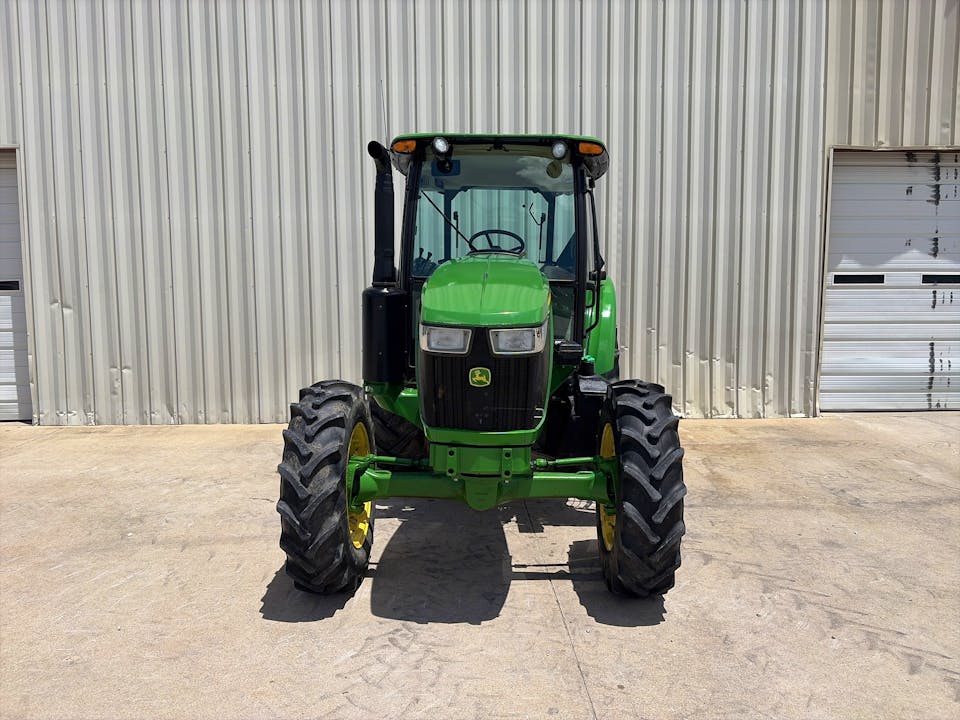 John Deere 5100E
