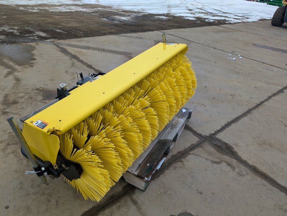John Deere 52RB BROOM