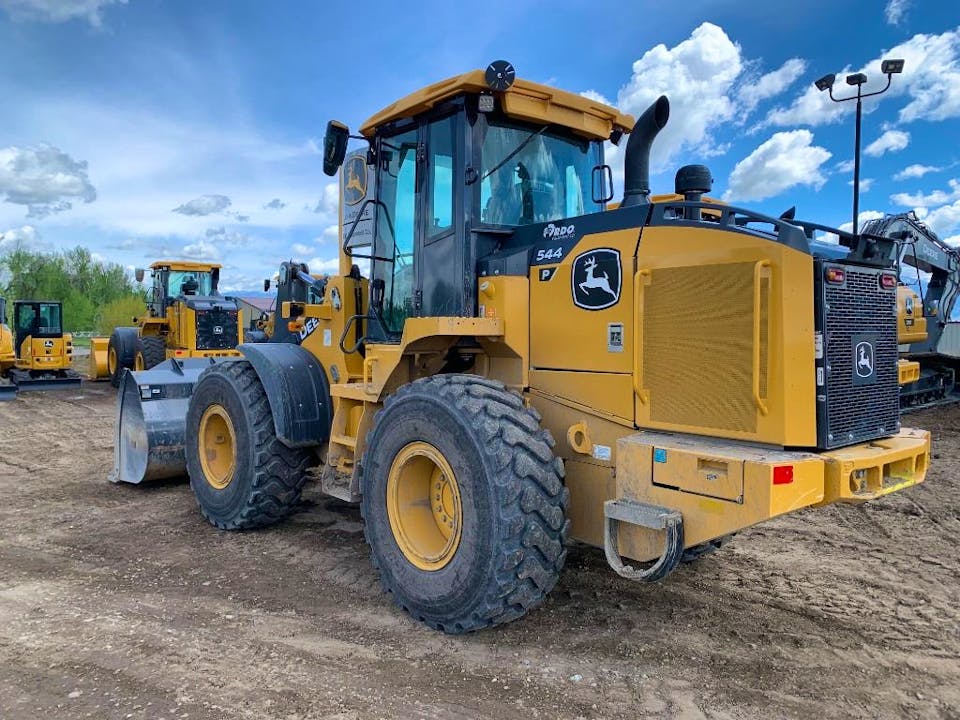 John Deere 544P