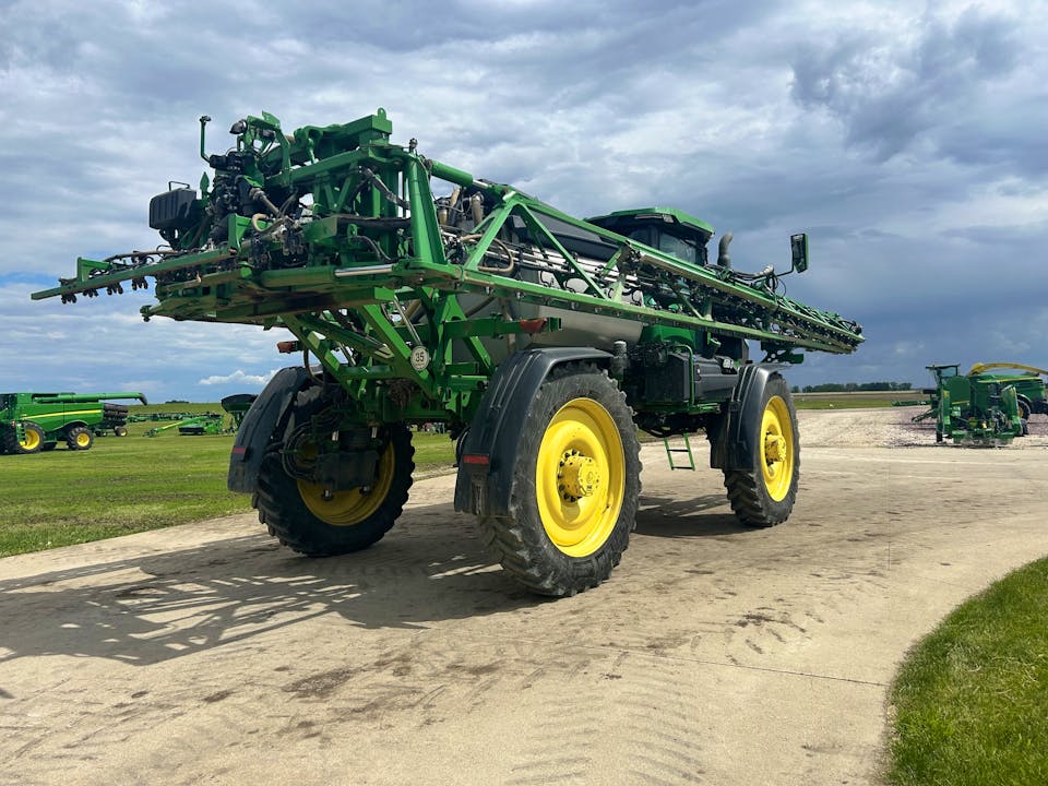 John Deere 612R