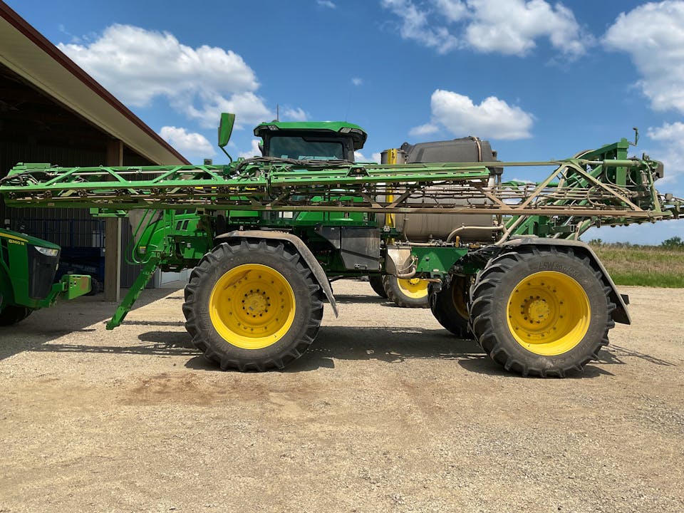 John Deere 612R