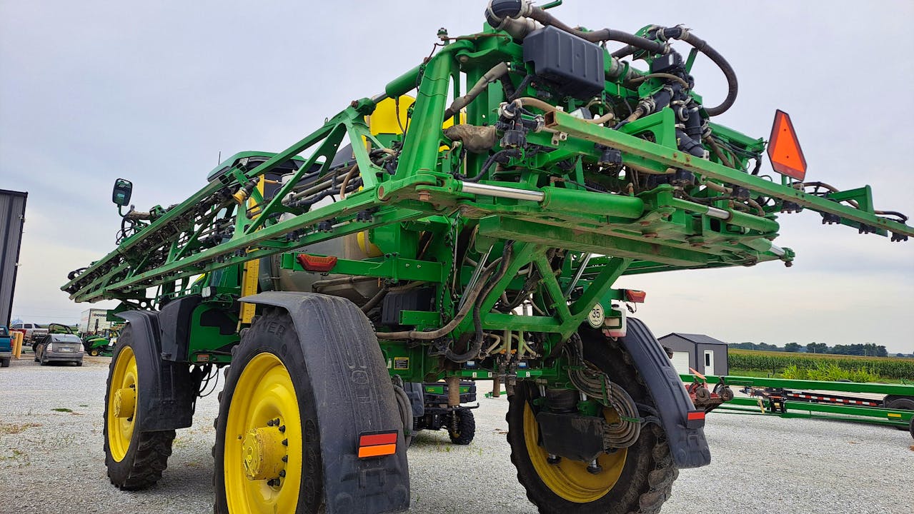 John Deere 612R