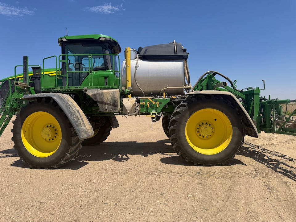 John Deere 612R
