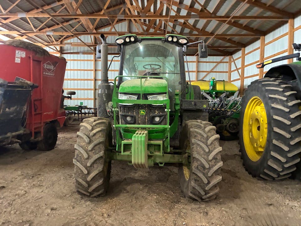 John Deere 6130M