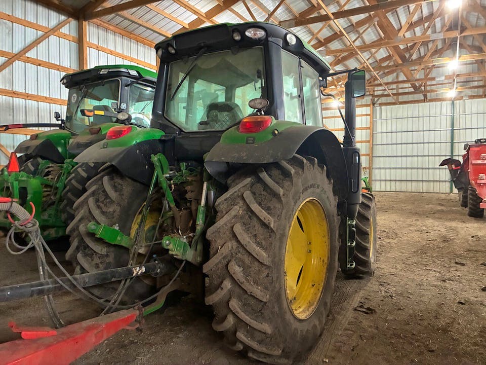 John Deere 6130M
