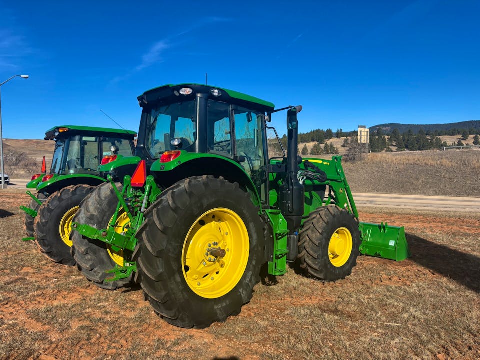John Deere 6145M