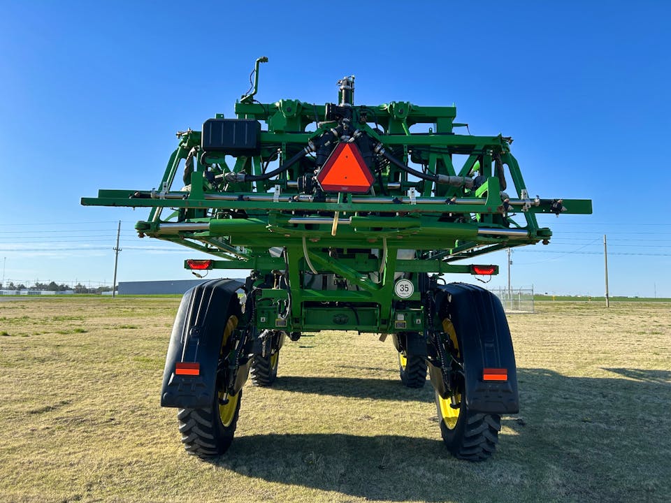 John Deere 616R