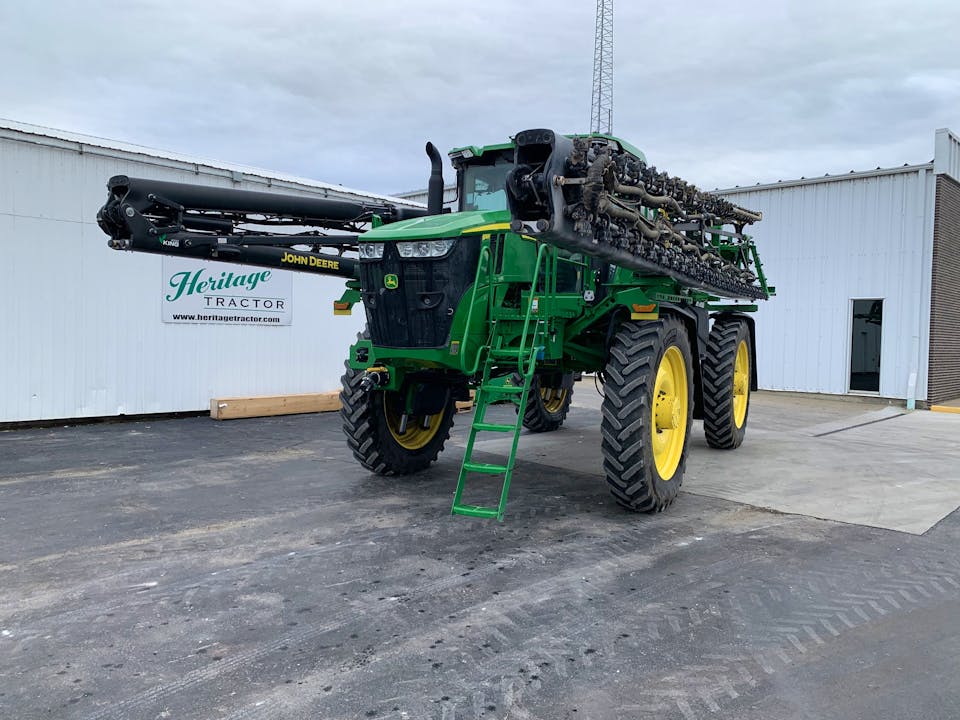 John Deere 616R