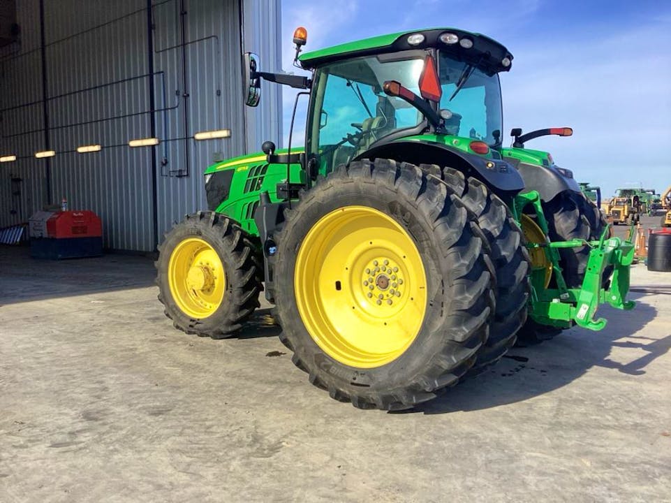 John Deere 6175R