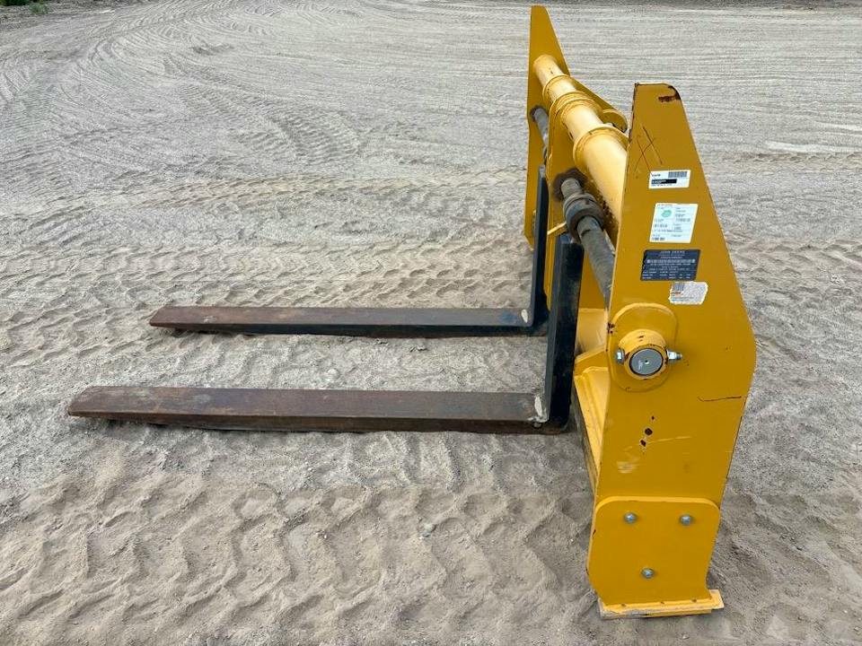 John Deere 624FORKSVIS