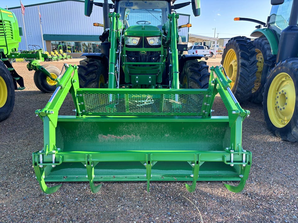 John Deere 640R