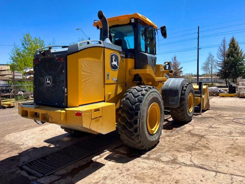 John Deere 644P