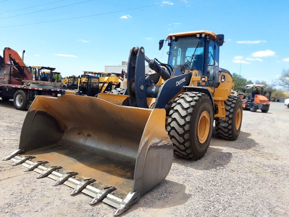 John Deere 644P