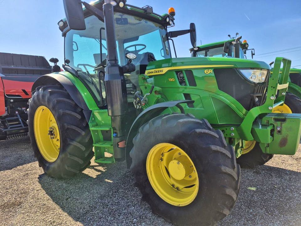 John Deere 6R 130