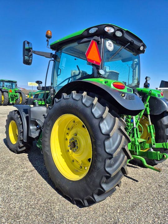 John Deere 6R 130