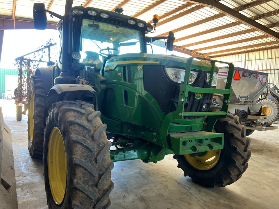 John Deere 6R 145