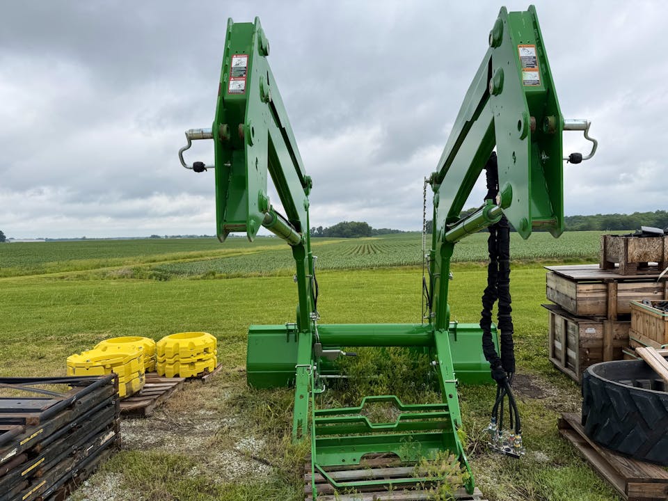John Deere 700M