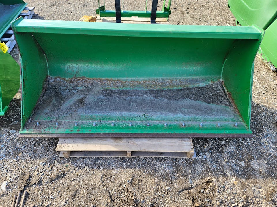 John Deere BW15935 73IN Bucket for 520M Loader