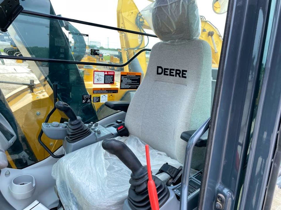 John Deere 75G