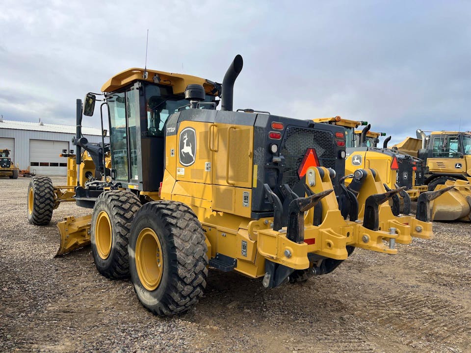 John Deere 772G