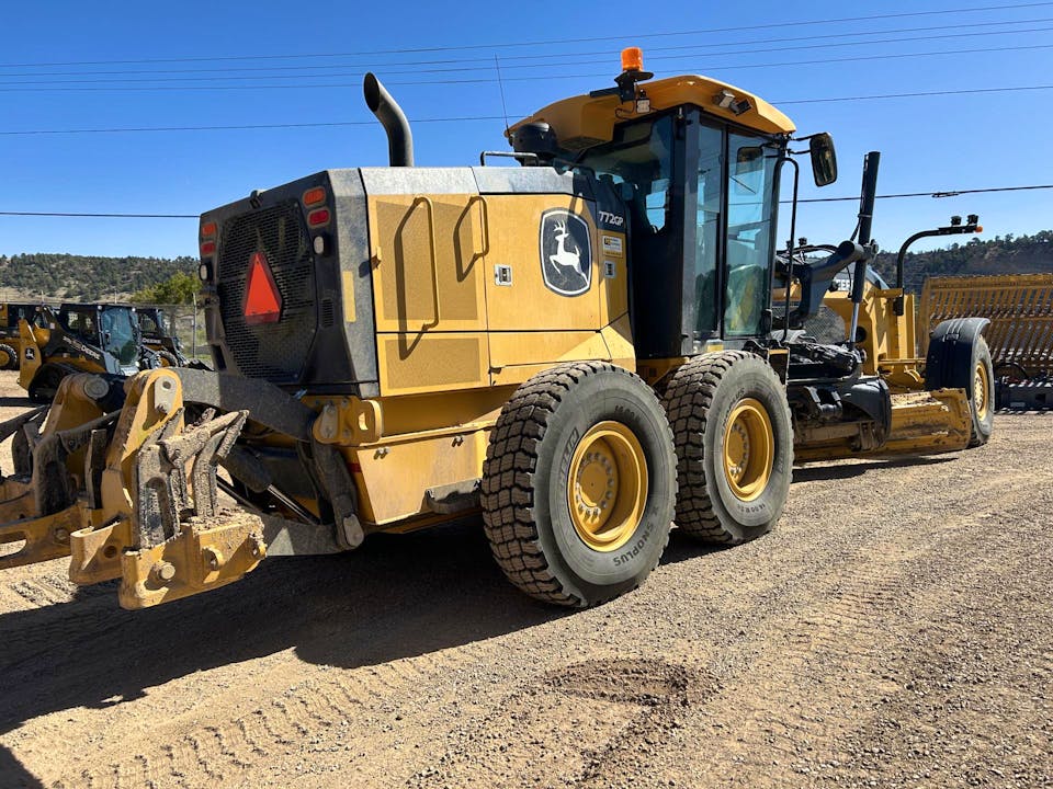 John Deere 772G