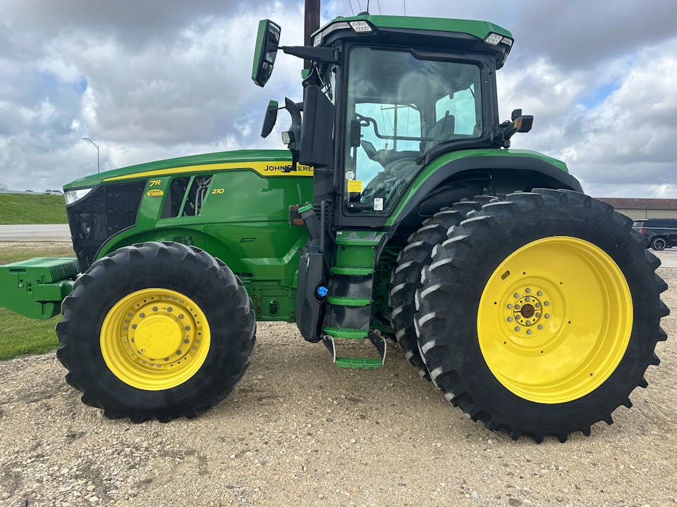 John Deere 7R 210