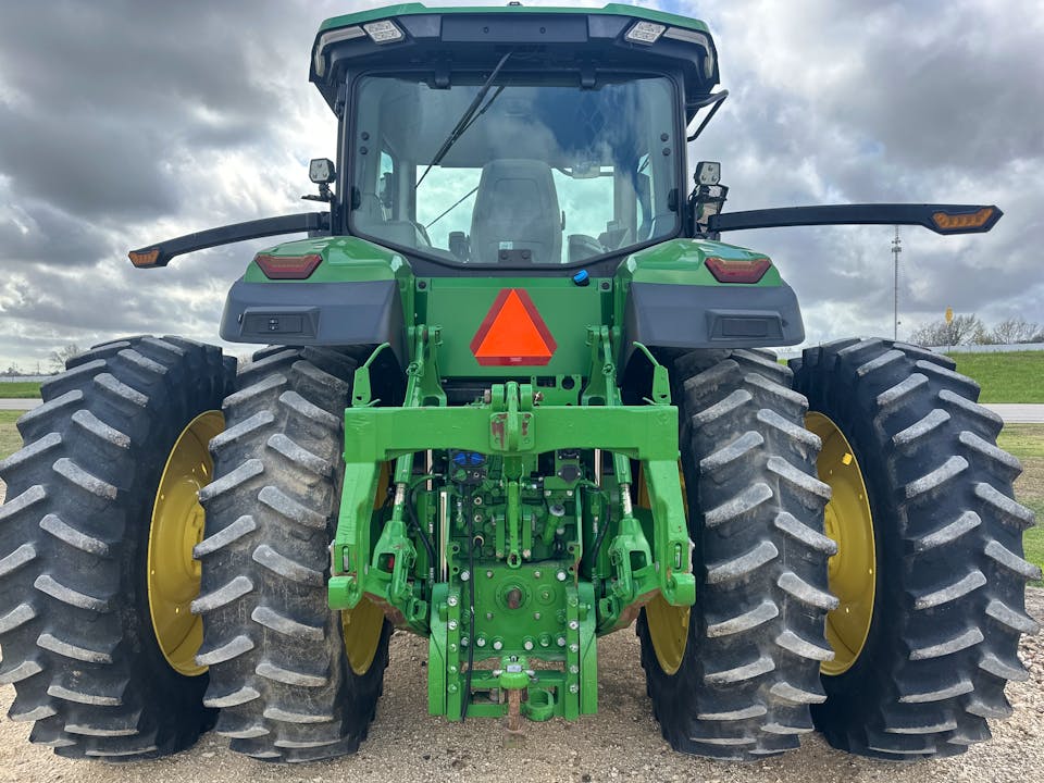 John Deere 7R 210