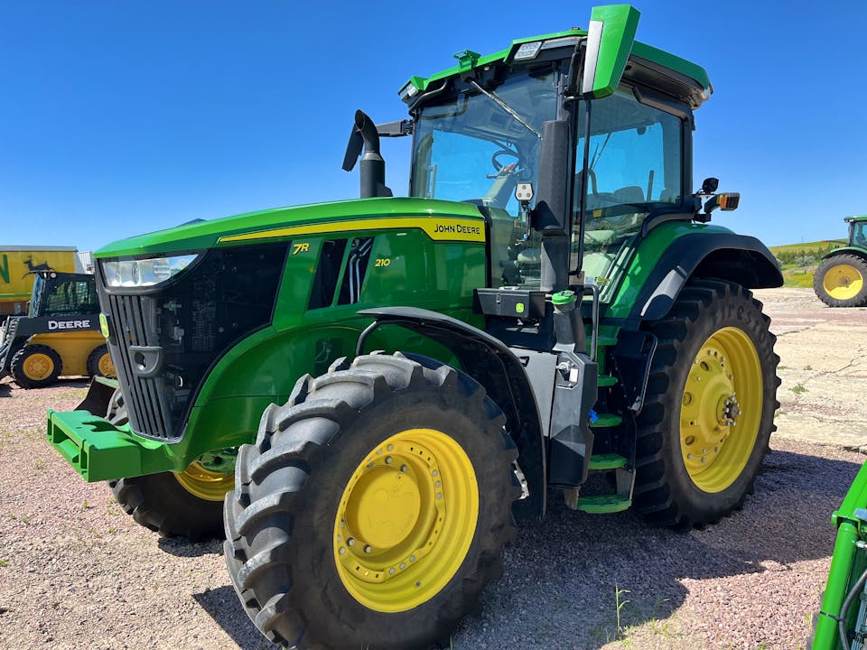 John Deere 7R 210