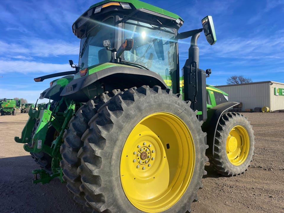 John Deere 7R 230