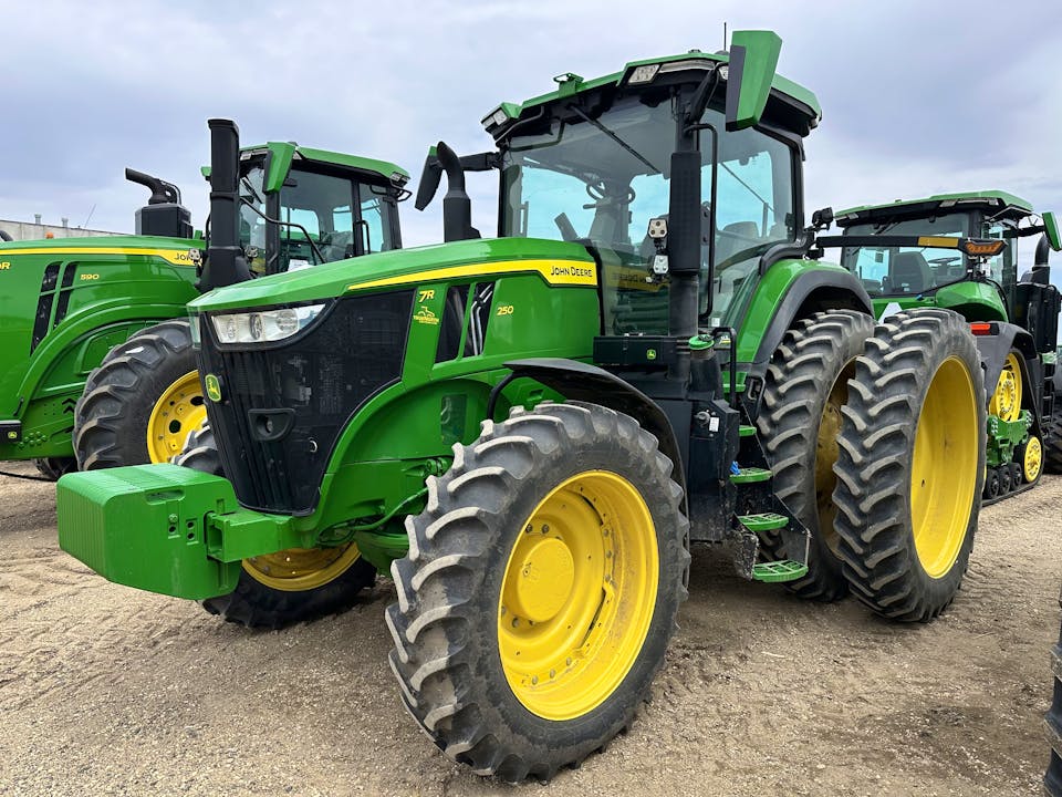 John Deere 7R 250