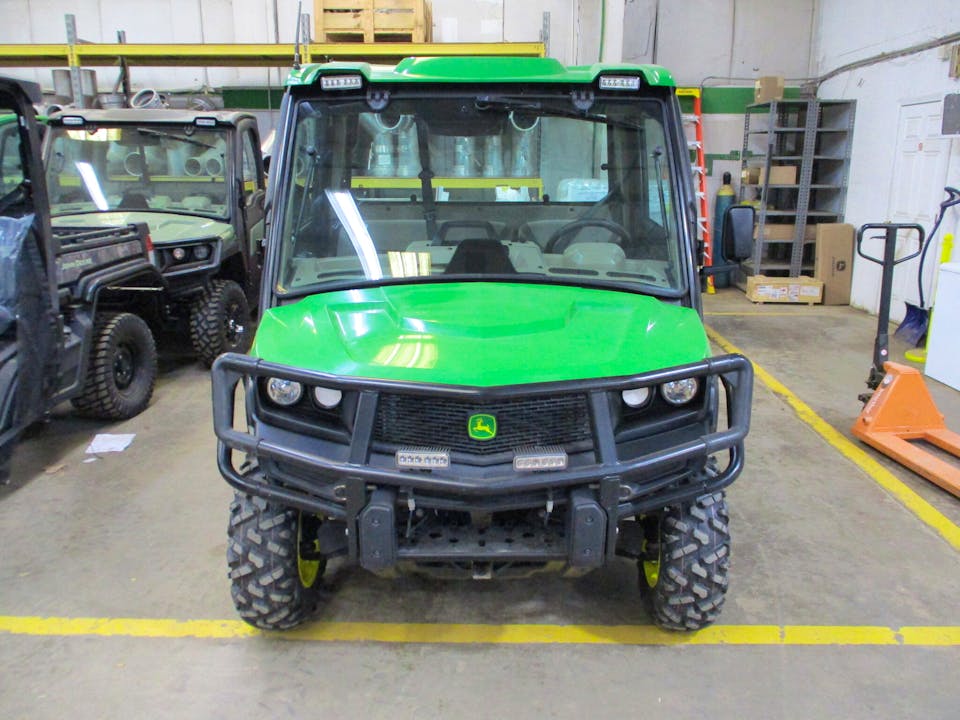 John Deere XUV835R