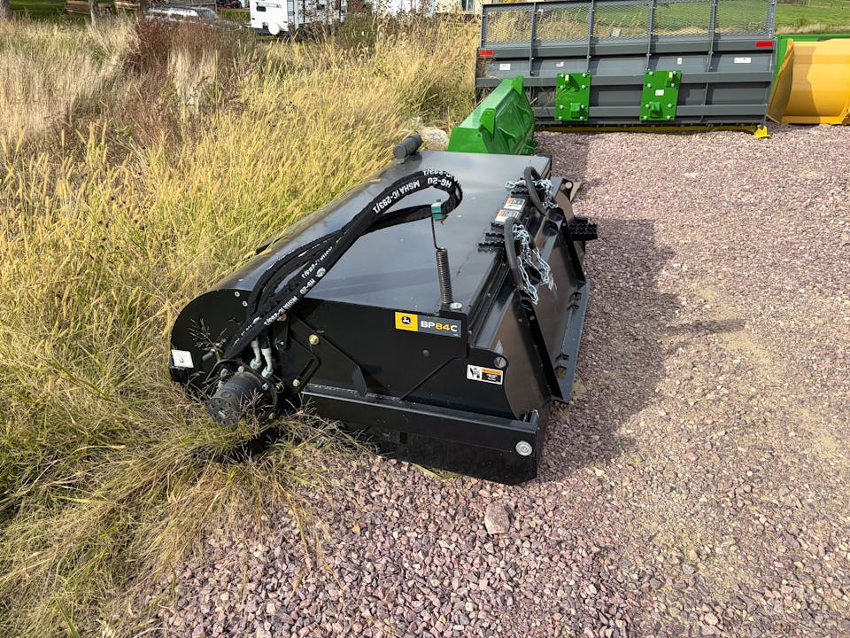 John Deere 84” PICKUP BROOM