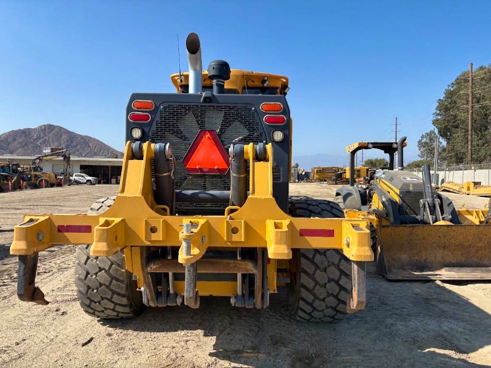 John Deere 872G