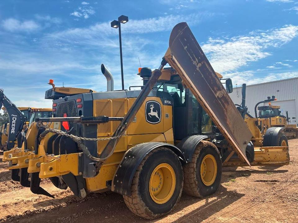 John Deere 872G