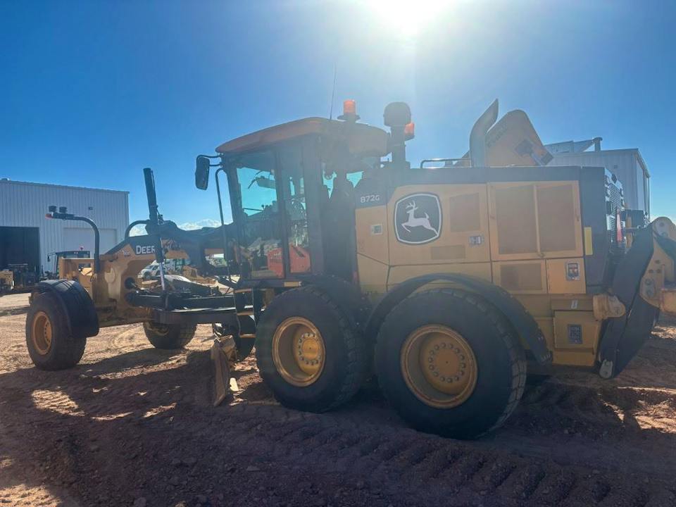 John Deere 872G