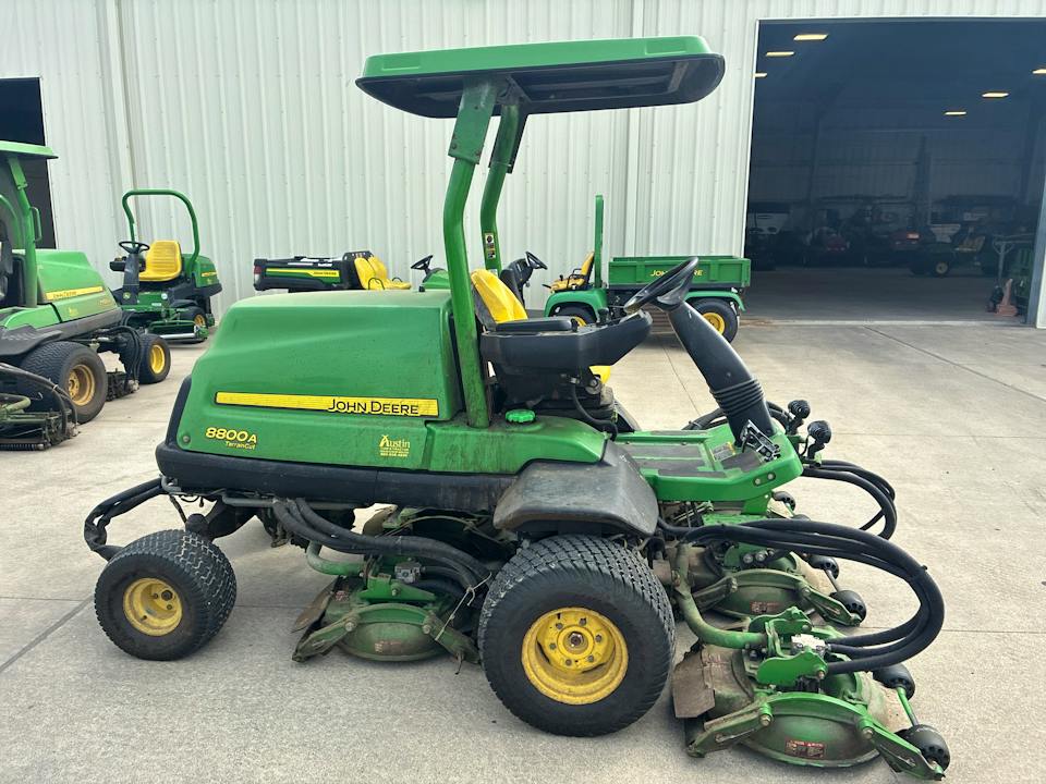 John Deere 8800A