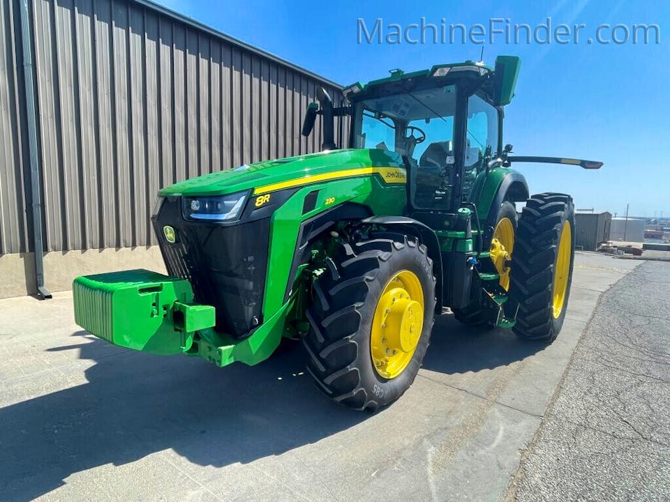 John Deere 8R 230