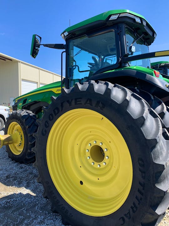 John Deere 8R 310