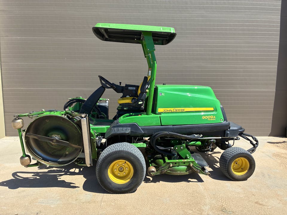 John Deere 9009A