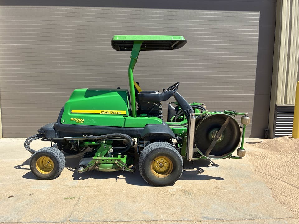 John Deere 9009A