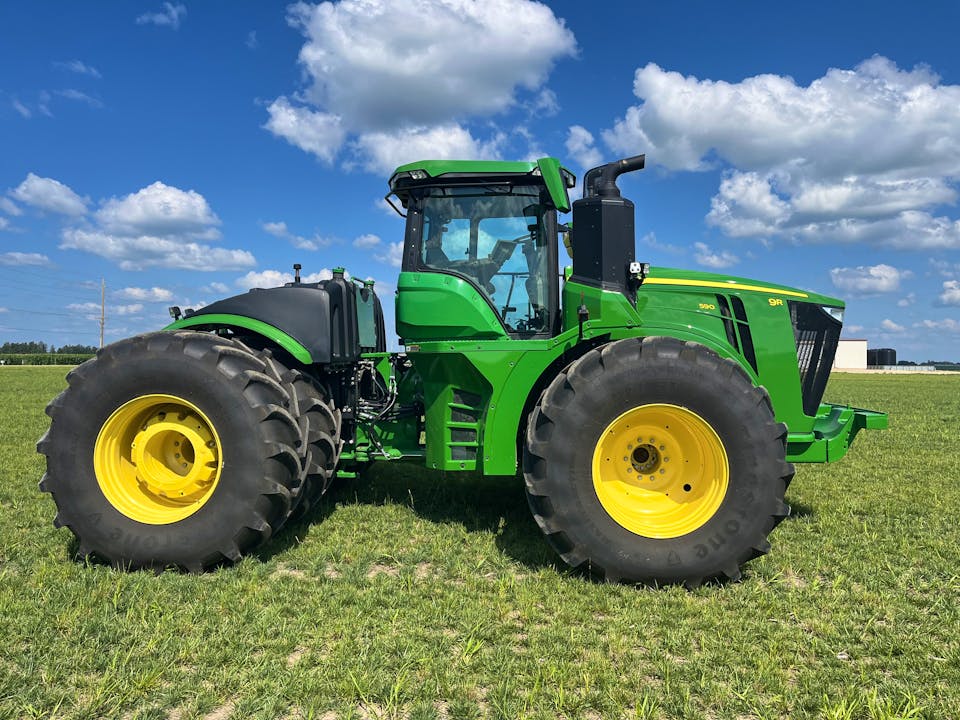 John Deere 9R 590