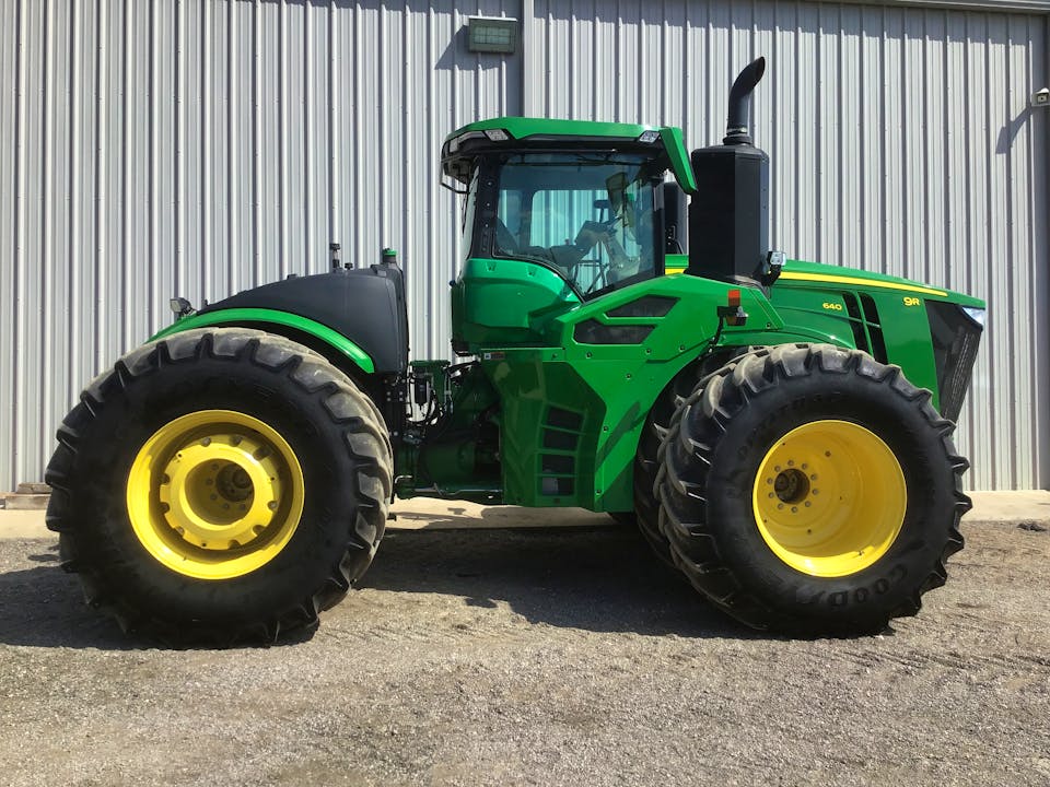 John Deere 9R 640