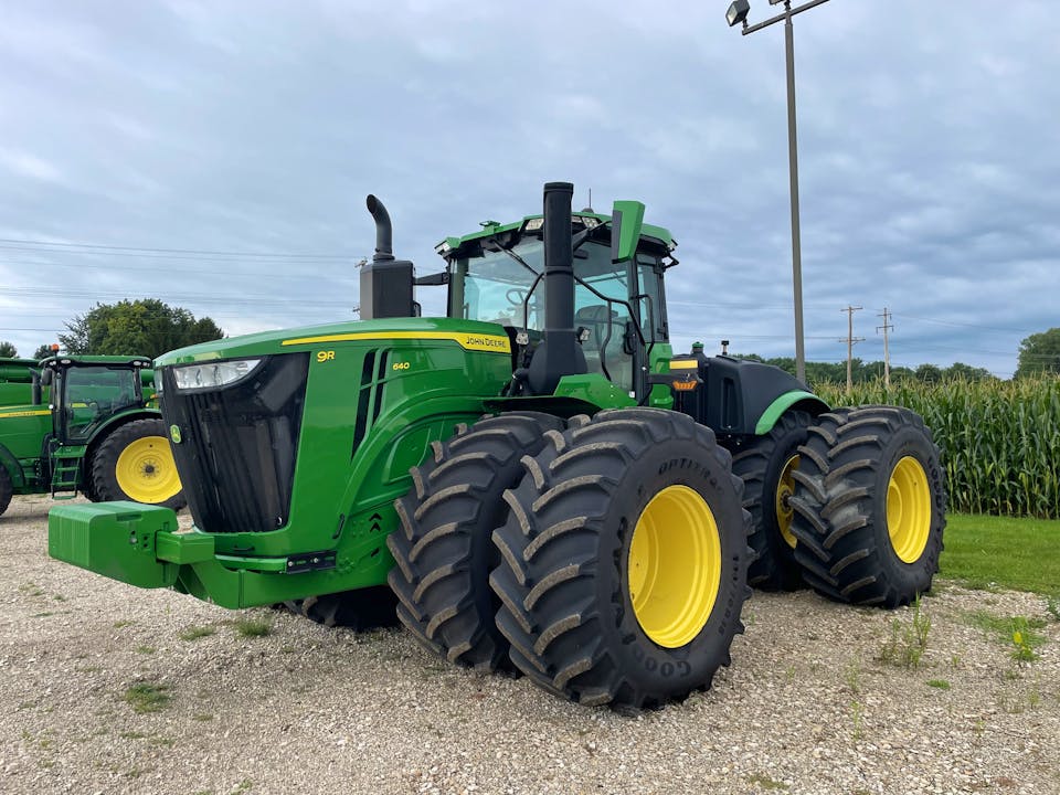 John Deere 9R 640
