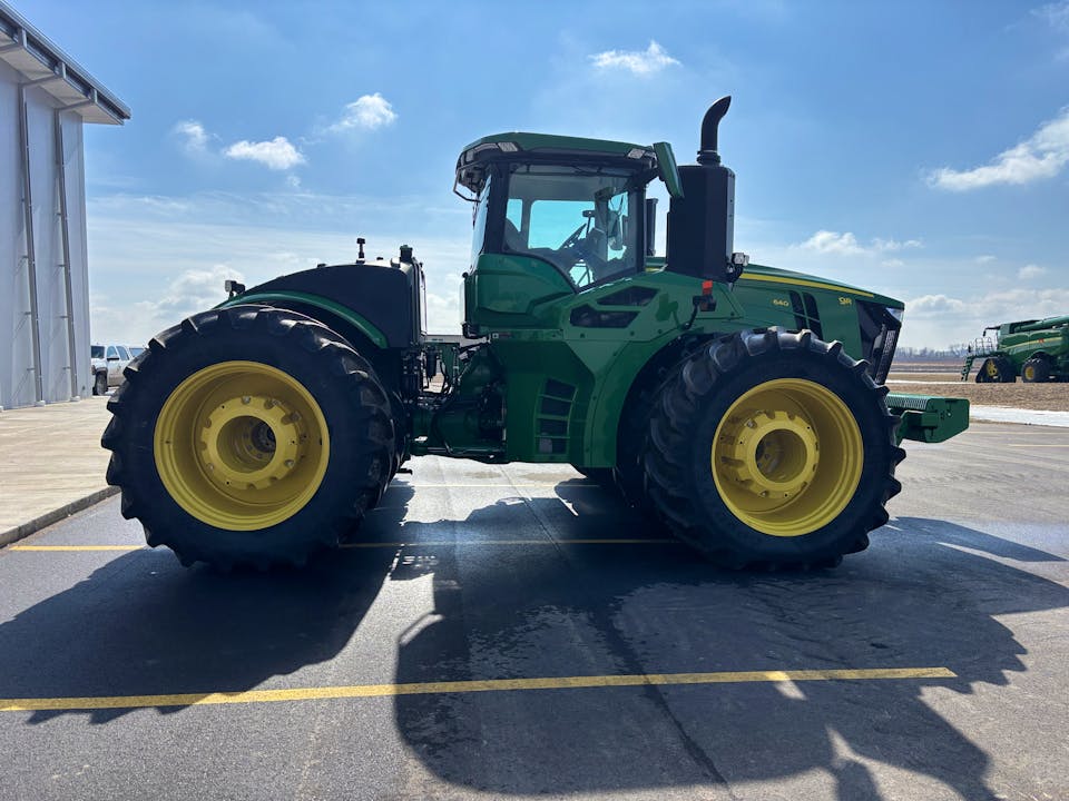 John Deere 9R 640